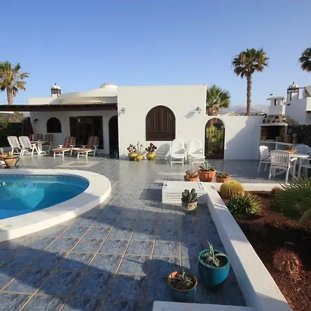 Lanzarote Villa *